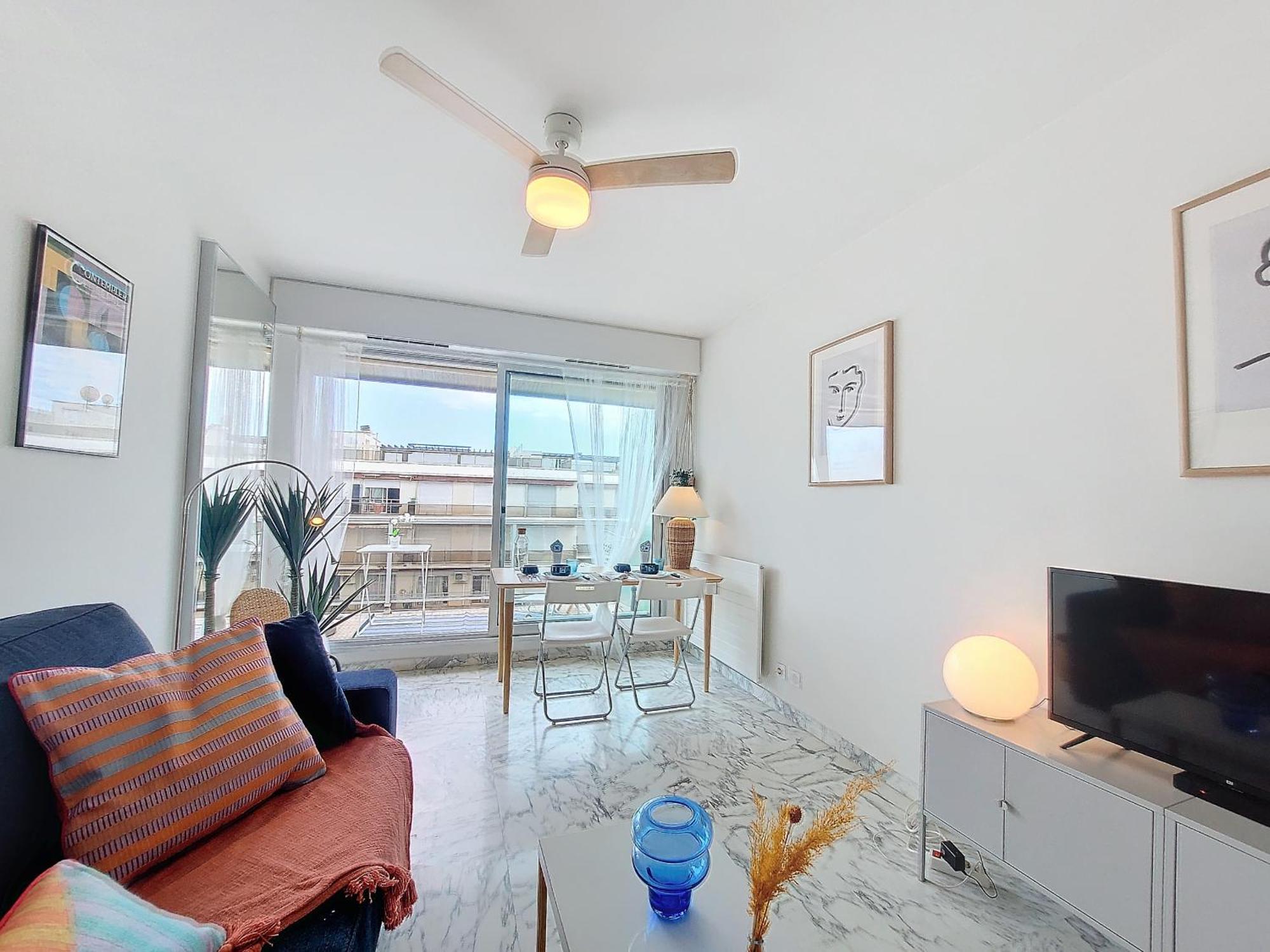 Nestor&jeeves - Lifestyle - Terrace - Modern Nizza